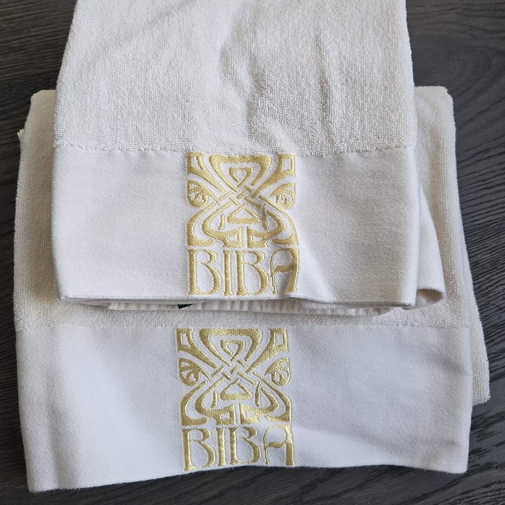 Biba Cream Towels Bundle (3 Towels) with Elegant Gold Design
